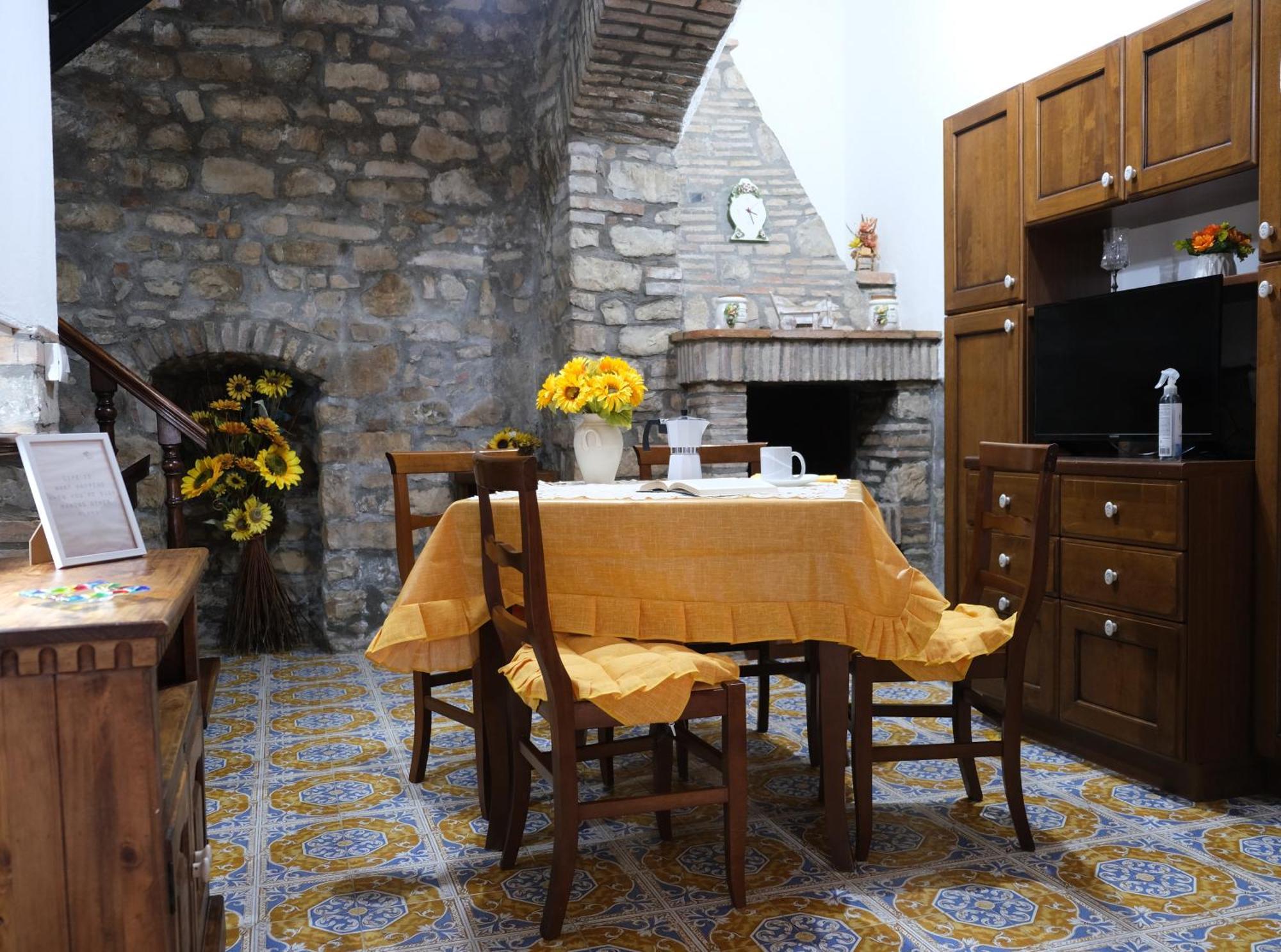 Joy'S Nest Apartamento Todi Exterior foto